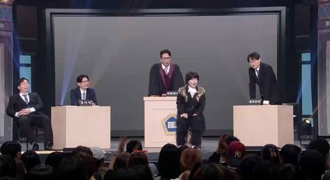 아나까나 심의 통과와 즉석 라이브