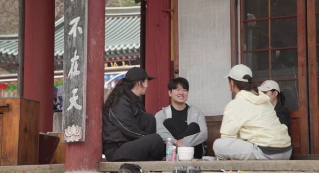 개운(開運) 성지 관악산에 “정기 받으러 왔어요”