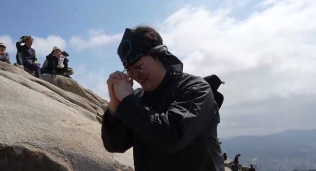 개운(開運) 성지 관악산에 “정기 받으러 왔어요”