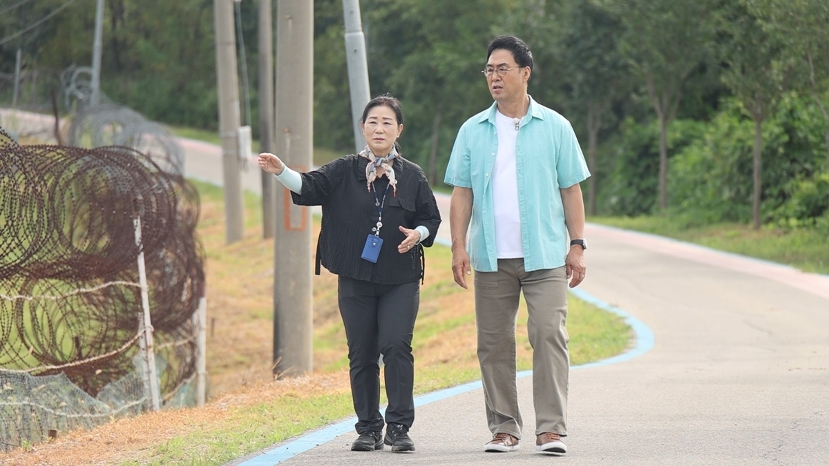 정전협정 66년 만에 열린 DMZ 평화의 길 – 백마고지 코스